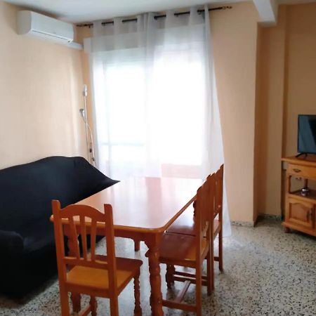 Apartamento 3 Dormitorios Frente A Hospital De Traumatologia Гранада Экстерьер фото
